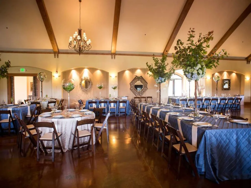 Zenith Vineyard: Oregon salem